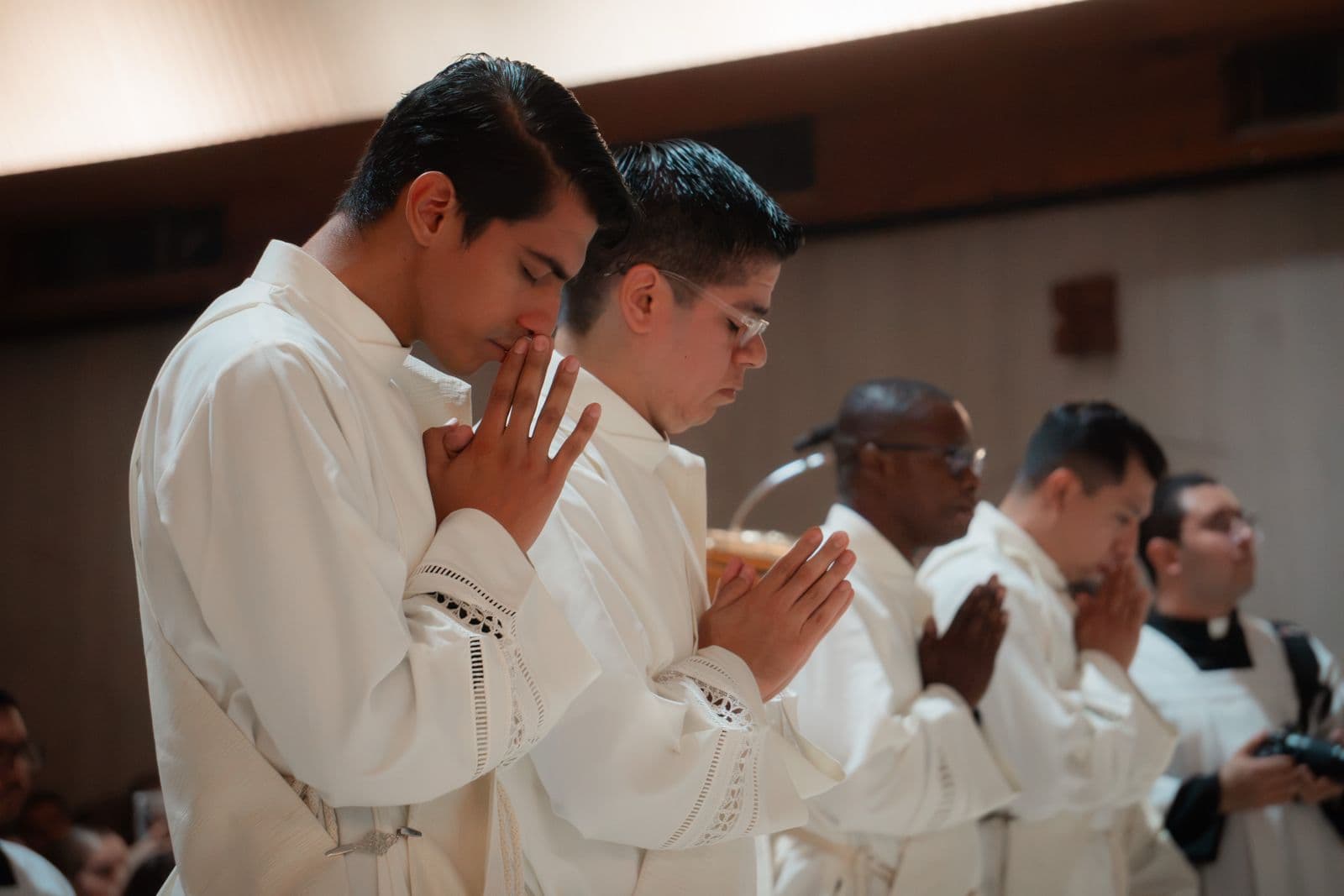 Comunidad del Seminario en oración